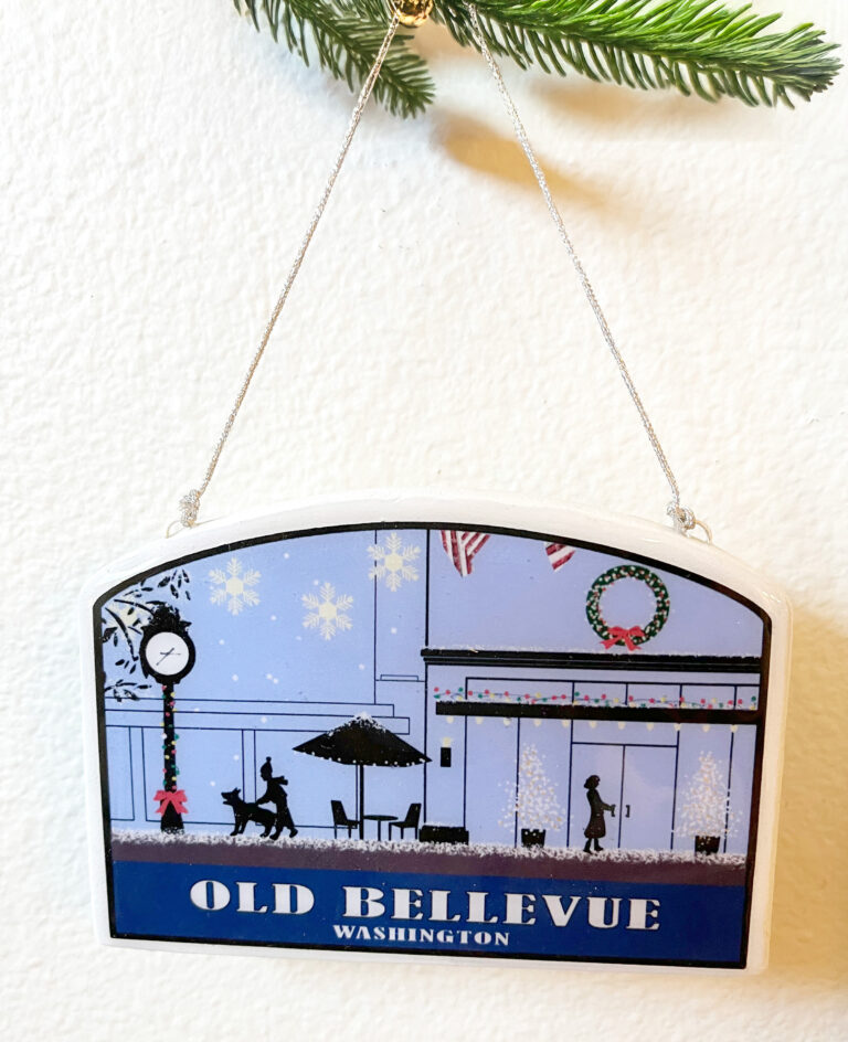 emishiga-Christams Ornament - Old Bellevue
